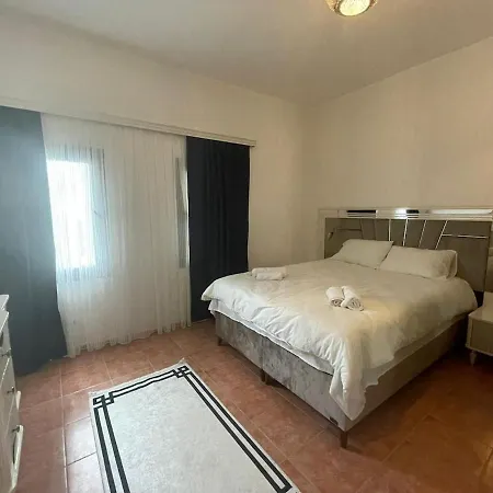 Spacious Apartament Turgutreis